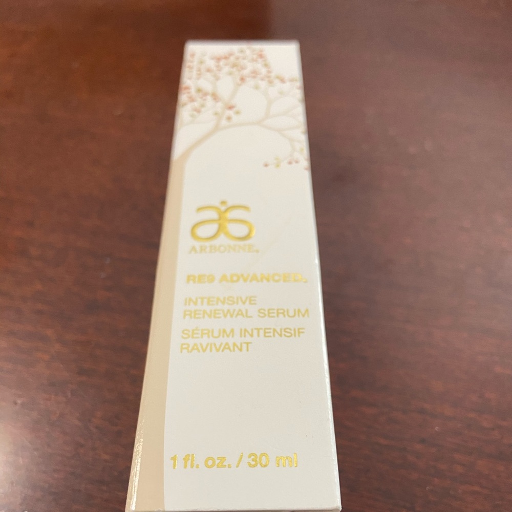 Arbonne renewal serum RE9